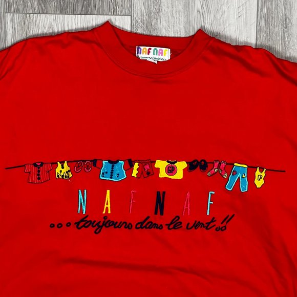 Naf Naf Vintage 1980s Embroidered Emblem Red Medium T-Shirt - Picture 2 of 8